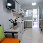 Avista Apartments